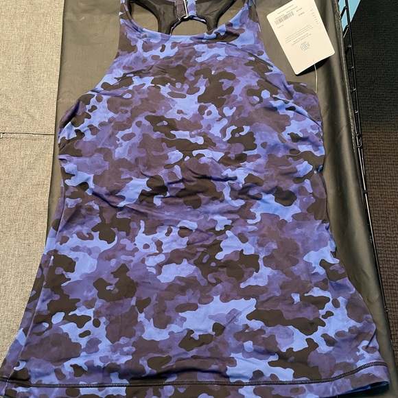 Athleta Women's Maldives Bra Cup Tankini Swim Top in Blue Camo Print - 36 B/C - Picture 3 of 6